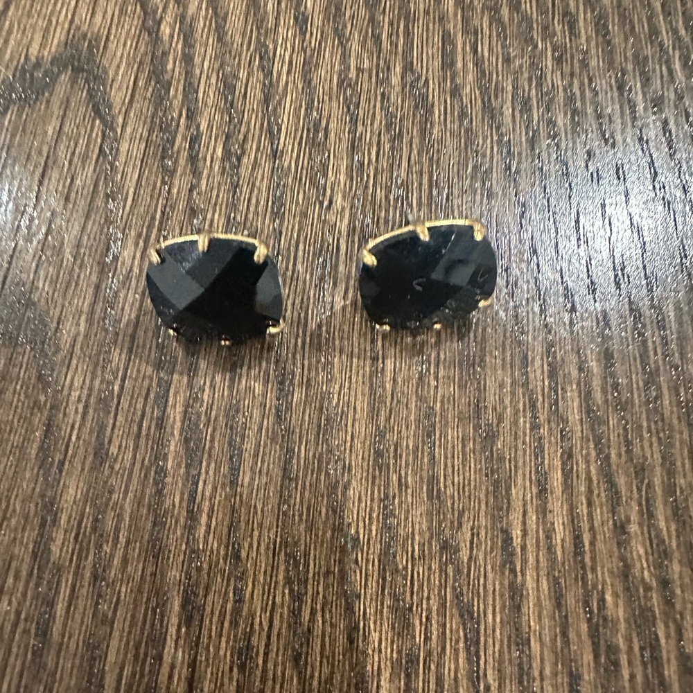 Stylish Black and Gold Stud Earrings